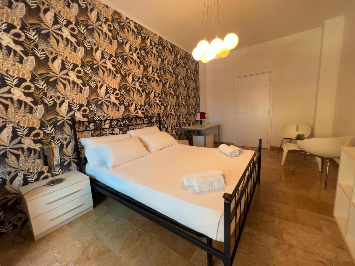 Appartme Guest House Seveso 40 Milan Bagian luar foto
