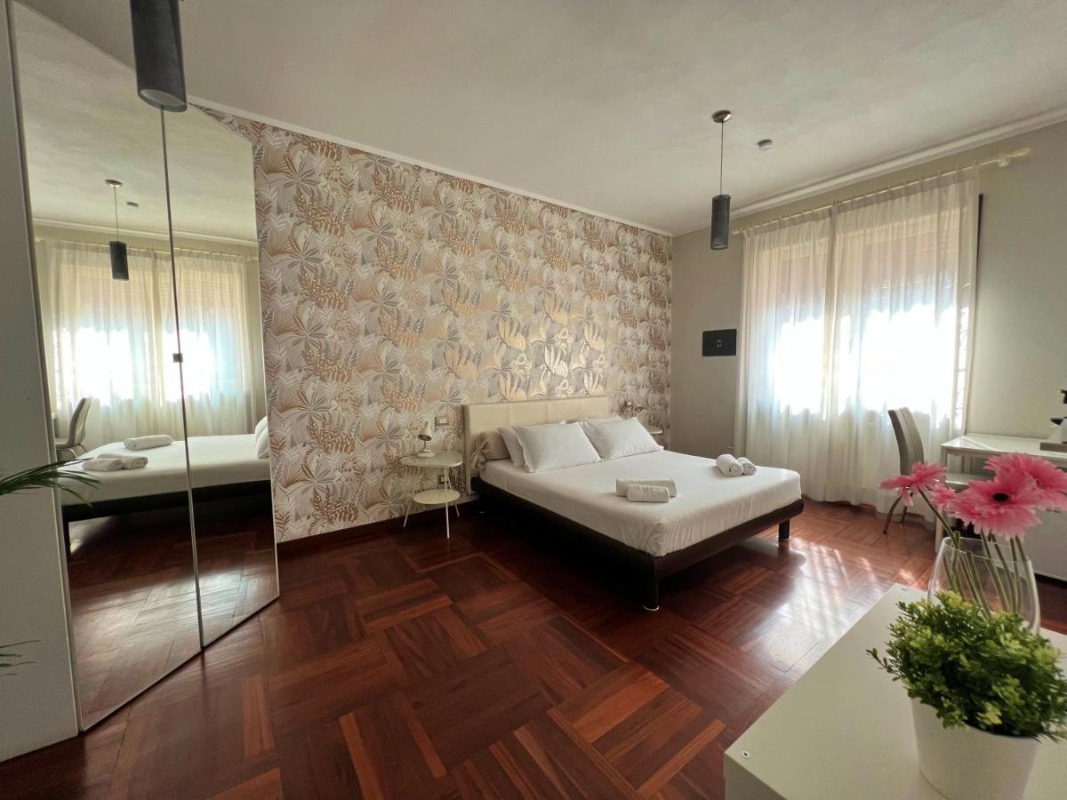 Appartme Guest House Seveso 40 Milan Bagian luar foto