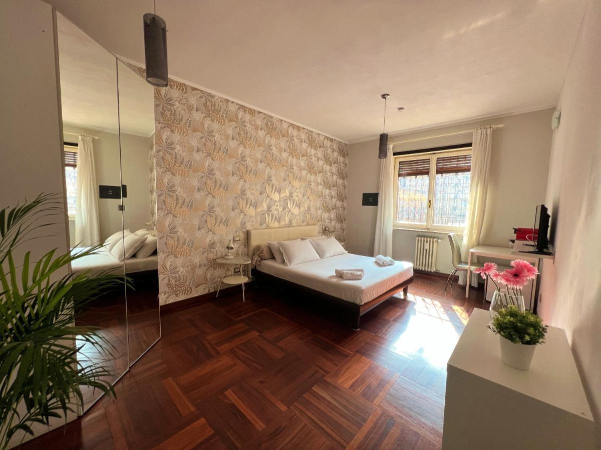 Appartme Guest House Seveso 40 Milan Bagian luar foto