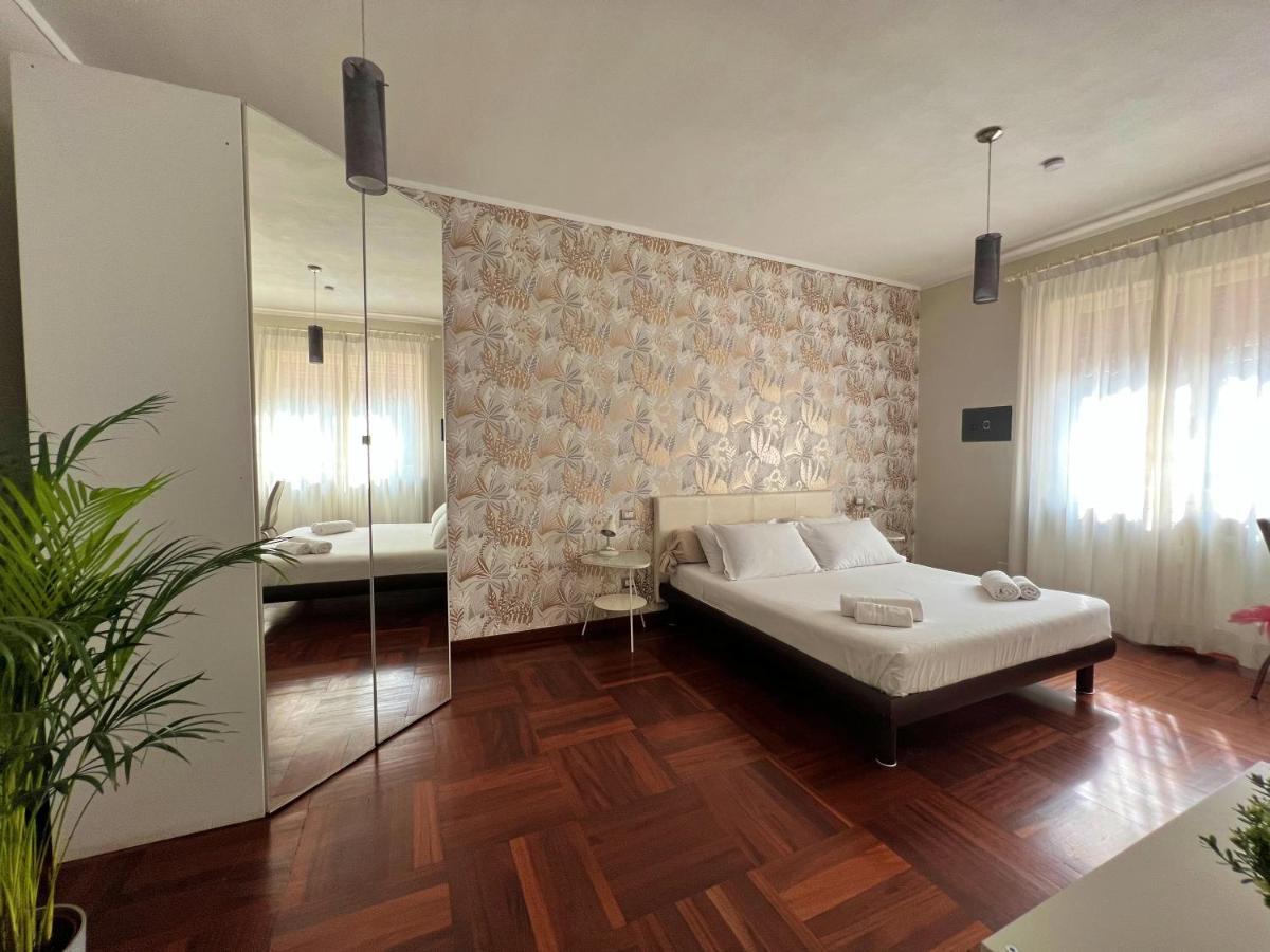 Appartme Guest House Seveso 40 Milan Bagian luar foto